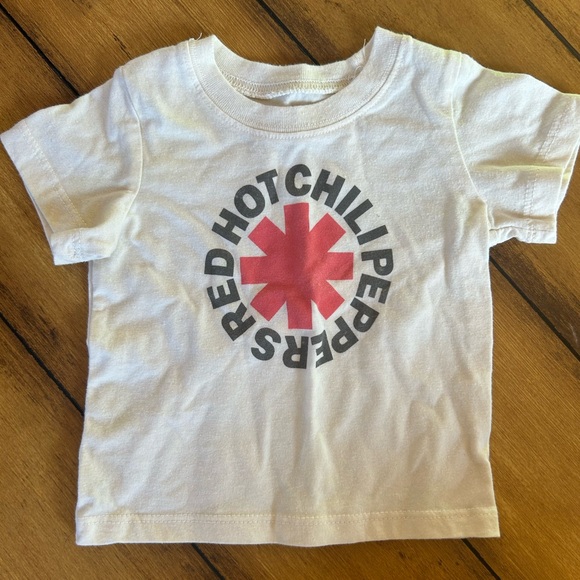12 month size Red Hot Chili Peppers Tee - Picture 1 of 2